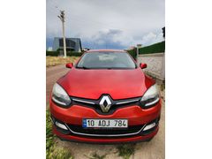 2015 Model 1.5 dCi Touch Plus Değişen Tramer Yok