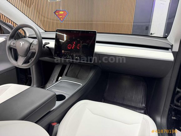 MURATOĞLU__2023 TESLA MODEL Y PERFORMANCE 4ÇEKER 534HP BOYASIZ
