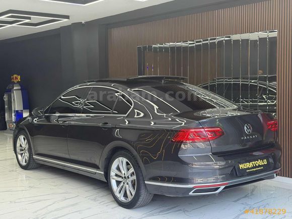 MURATOĞLU__2022 PASSAT DSG CAMTAVAN ELEGANCE BOYASIZ *82.000KM*