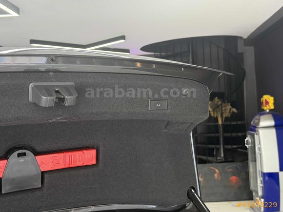 MURATOĞLU__2022 PASSAT DSG CAMTAVAN ELEGANCE BOYASIZ *82.000KM*