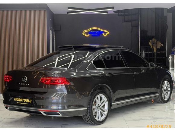 MURATOĞLU__2022 PASSAT DSG CAMTAVAN ELEGANCE BOYASIZ *82.000KM*