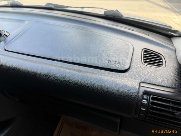 | UTK | 2000 KLİMA SANRUF 4 AİRBAG LPG 255 BİN KM OTOMATİK