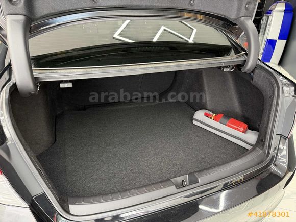 MURATOĞLU__2023 CİVİC ECO EXECUTİVE PLUS HATASIZ *64.000KM*