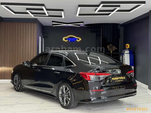 MURATOĞLU__2023 CİVİC ECO EXECUTİVE PLUS HATASIZ *64.000KM*