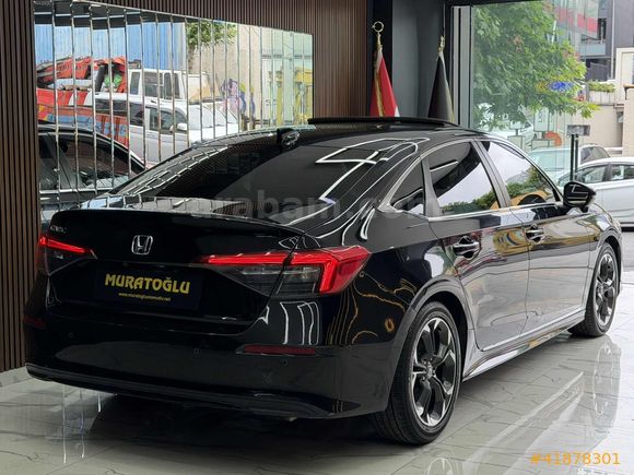 MURATOĞLU__2023 CİVİC ECO EXECUTİVE PLUS HATASIZ *64.000KM*