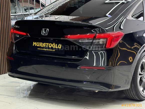 MURATOĞLU__2023 CİVİC ECO EXECUTİVE PLUS HATASIZ *64.000KM*