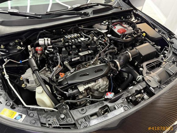 MURATOĞLU__2023 CİVİC ECO EXECUTİVE PLUS HATASIZ *64.000KM*
