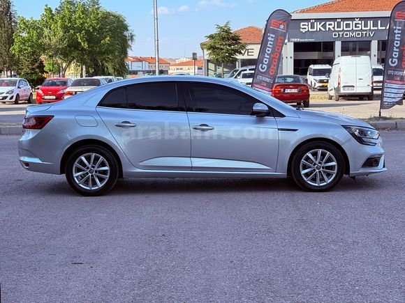 2017 MEGANE 1.5 DCİ TOUCH **HATASIZ**SERVSİ BAKIMLI**170 BİN KM*