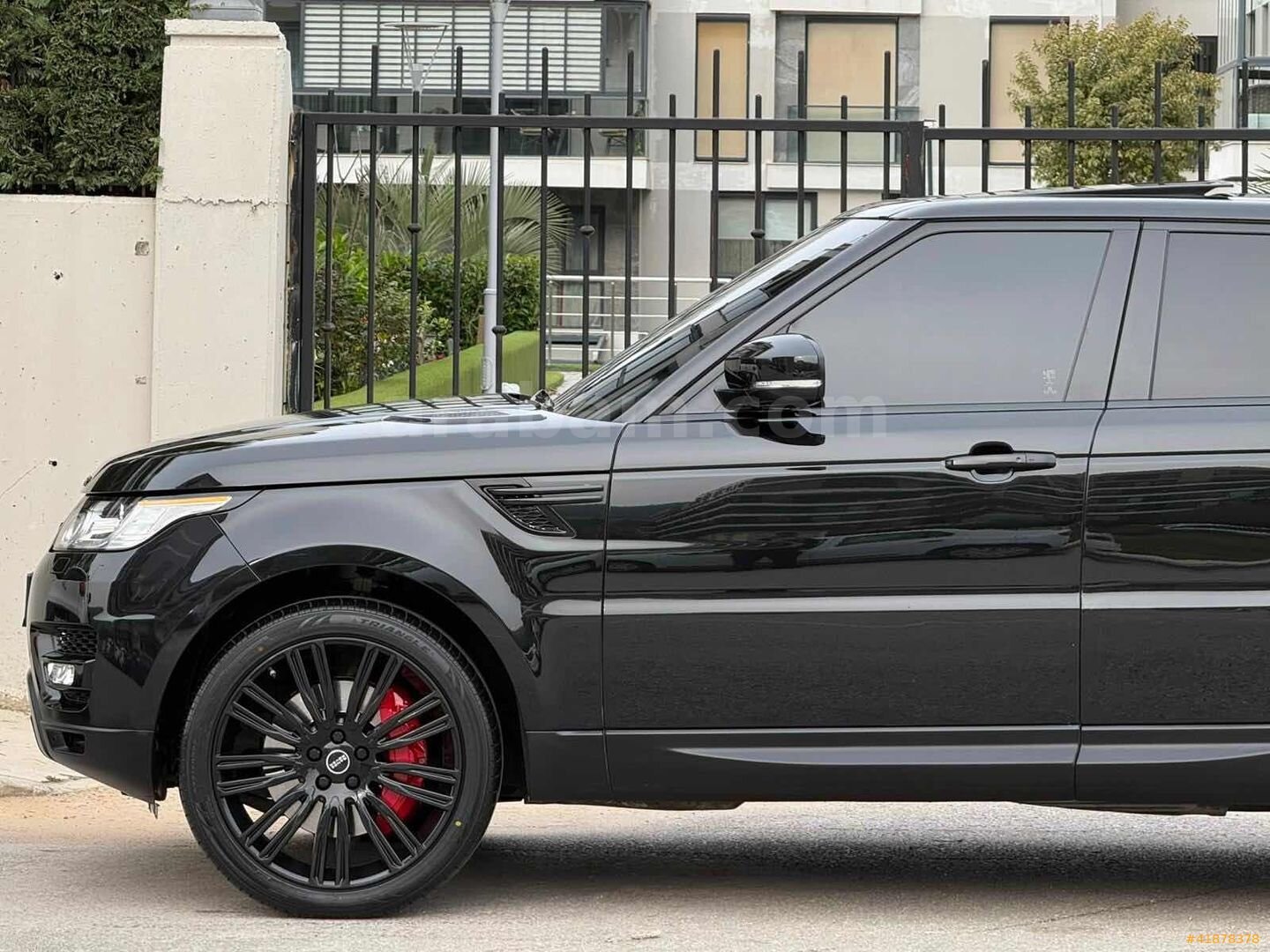 Galeriden Land Rover Range Sport 3.0 SDV6 HSE Dynamic 2015 Model İzmir 249.000 km Siyah 6