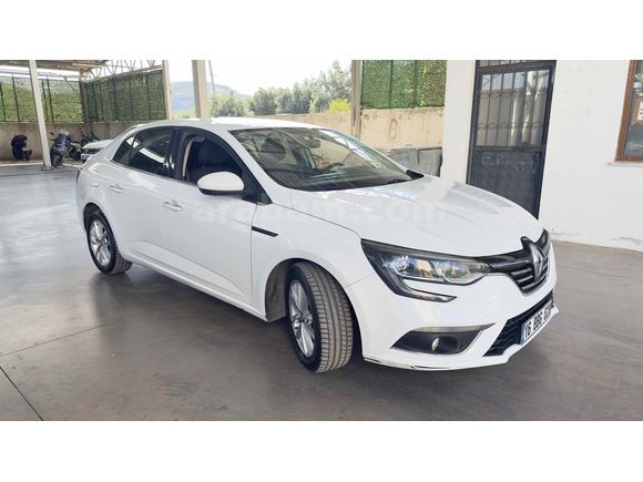 Sahibinden Renault Megane 1.5 dCi Touch 2018 Model 