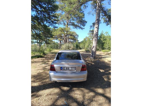 Sahibinden Opel Vectra 2.0 CDX 1999 Model