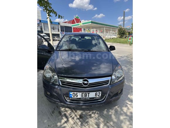 Otomatik. Opel Astra 1.6 Enjoy 2010 Model 