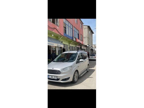 Sahibinden Ford Tourneo Courier 1.6 TDCi Titanium Plus 2017 Model