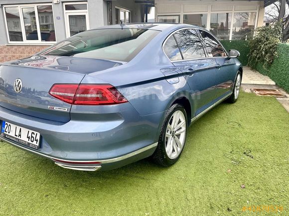 2015 Model Bakımlı Passat 1.6 TDİ BlueMotion Highline..