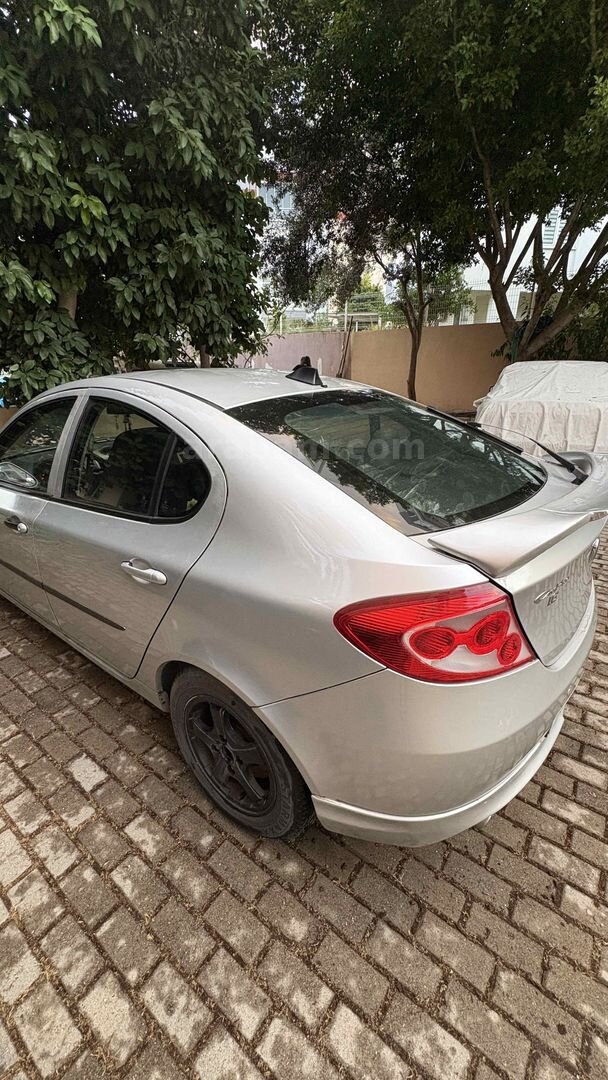 Sahibinden Proton Gen 2 1.6 Medium Line 2009 Model Antalya 199.000 km Gri (Gümüş) 5