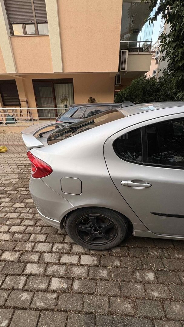 Sahibinden Proton Gen 2 1.6 Medium Line 2009 Model Antalya 199.000 km Gri (Gümüş) 7