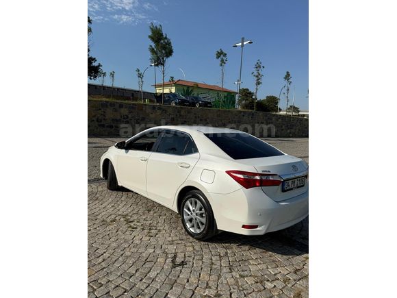 Sahibinden Toyota Corolla 1.4 D-4D Advance 2015 Model