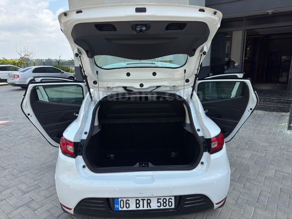 Galeriden Renault Clio 0.9 TCe Touch 2019 Model Mersin