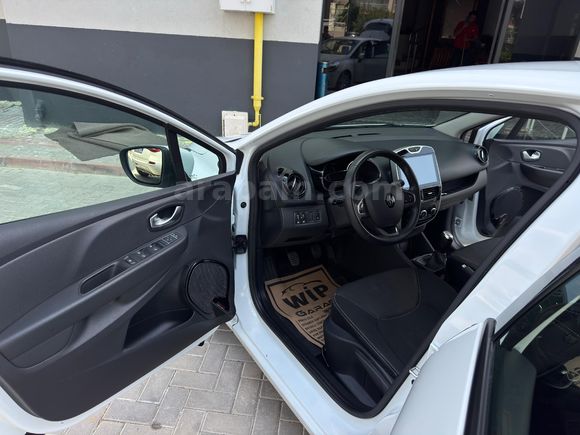 Galeriden Renault Clio 0.9 TCe Touch 2019 Model Mersin