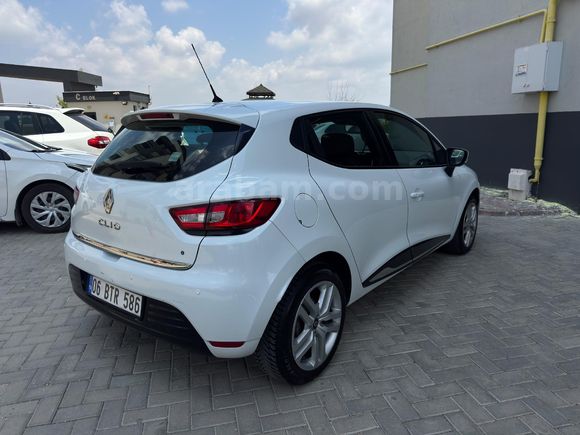 Galeriden Renault Clio 0.9 TCe Touch 2019 Model Mersin
