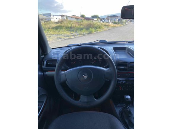 Sahibinden Renault Clio 1.2 Authentique 2004 Model 