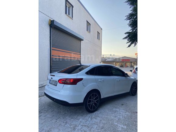 Sahibinden Ford Focus 1.6 TDCi Trend X 2015 Model 