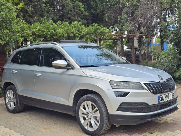 2019 MODEL 123 KM SKODA KAROQ