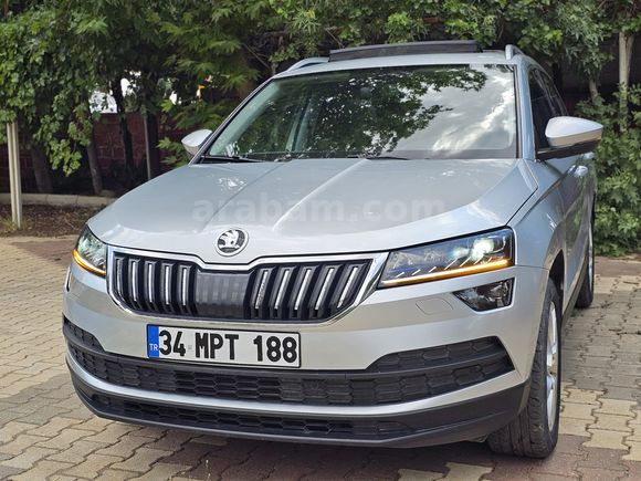 2019 MODEL 123 KM SKODA KAROQ