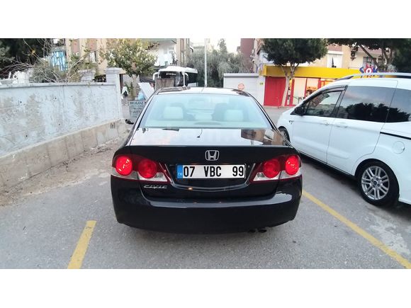 Sahibinden Honda Civic 1.6i VTEC Elegance 2009 Model Antalya