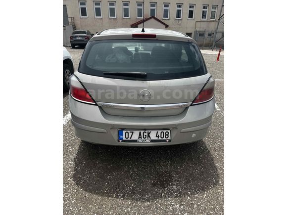 Memurdan  Opel Astra 1.3 CDTI Enjoy 2006 Model 