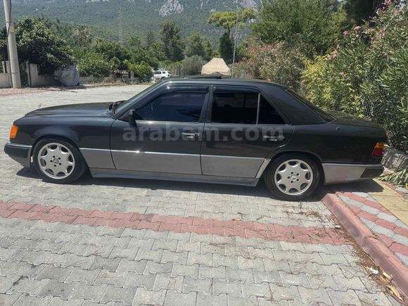 Sahibinden Mercedes - Benz 200 E 1990 Model 