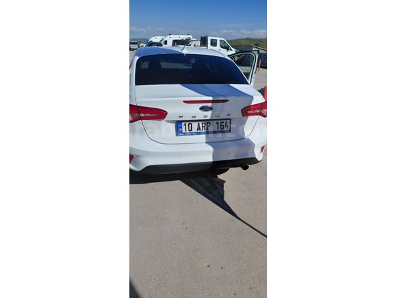 Sahibinden Ford Focus 1.5 EcoBlue Titanium Stil 2024 Model