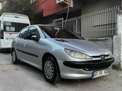 Sahibinden DEĞİŞENSİZ Peugeot 206 1.4 X-Line 2004 Model FB plaka 
