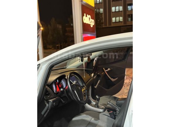 Sahibinden Opel Astra 1.6 Edition 2015 Model 