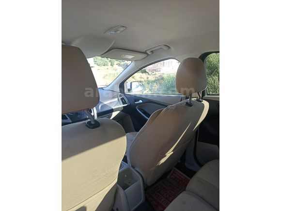 Sahibinden Ford Focus 1.6 TDCi Trend X 2014 Model