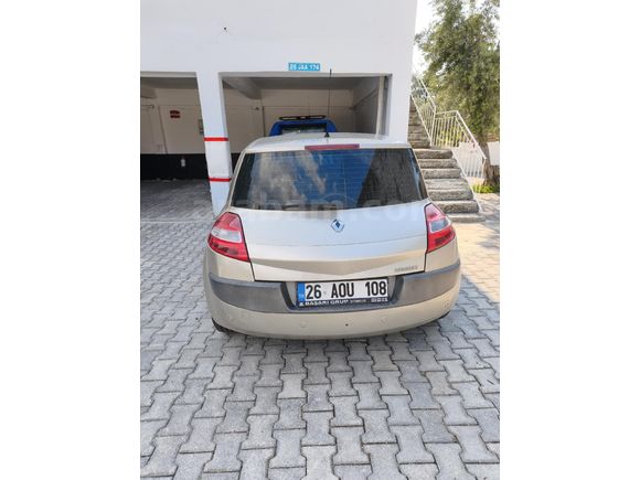 SAFKAN BENZİN OTOMATİK 1.6 16V HB MEGANE 2