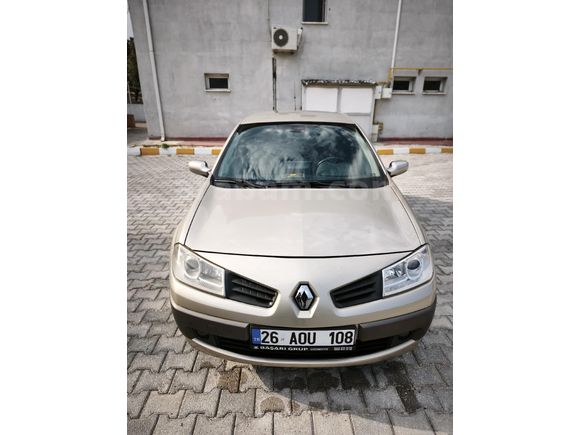 SAFKAN BENZİN OTOMATİK 1.6 16V HB MEGANE 2