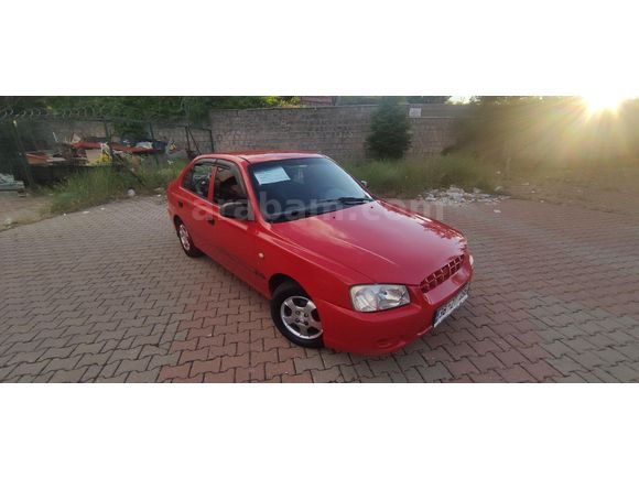 Sahibinden Hyundai Accent 1.5 GLS 2000 Model Kayseri
