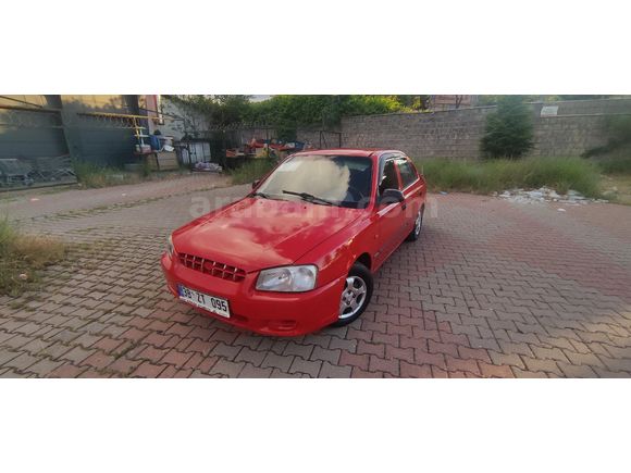 Sahibinden Hyundai Accent 1.5 GLS 2000 Model Kayseri