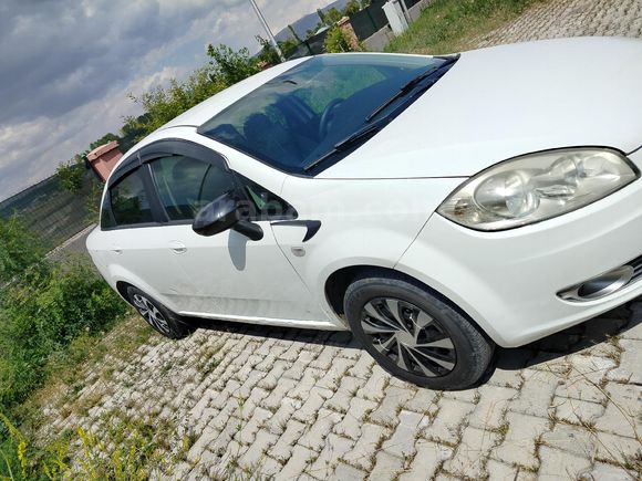 Sahibinden Fiat Linea 1.4 Fire Active Plus 2014 Model Van