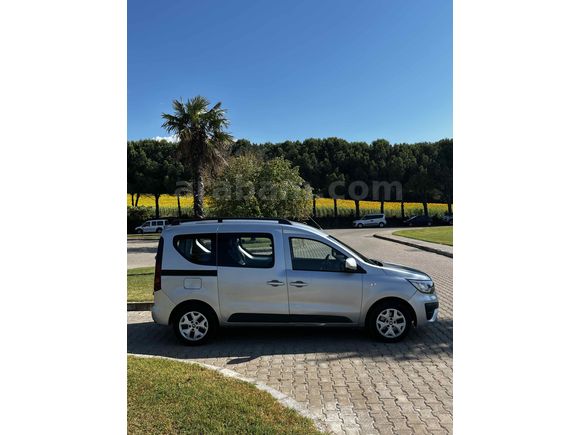 İlk elden yetkili servis bakımlı Renault Express Touh + Ekstra 