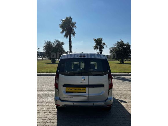 İlk elden yetkili servis bakımlı Renault Express Touh + Ekstra 