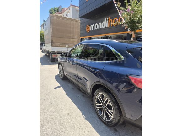 Sahibinden Ford Kuga 1.5 EcoBlue Titanium 2020 Model  90.000 km Lacivert
