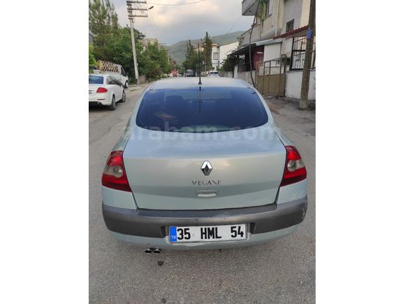 ÇOK TEMİZ VE BAKIMLI MASRAFSIZ AİLE ARACI