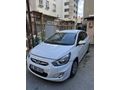 Sahibinden Hyundai Accent Blue 1.6 CRDI Mode 2012 Model 