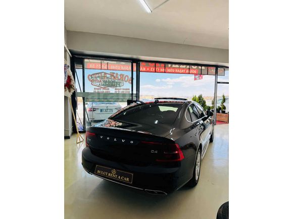 Rent-a-car'dan Volvo S90 Şanlıurfa