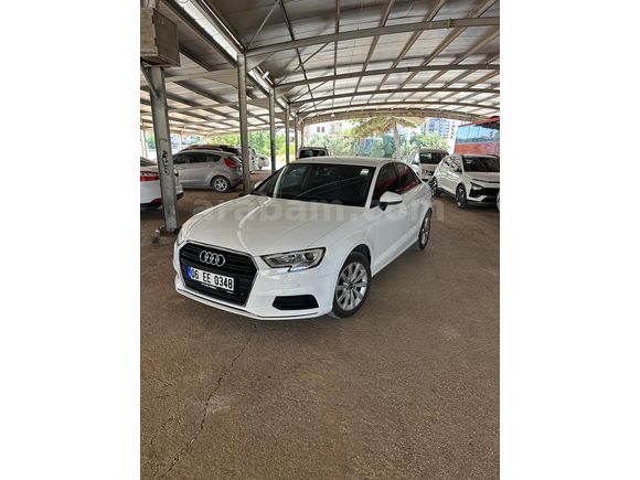 HATASIZ BOYASIZ TEMİZ MEMURDAN AUDİ A3