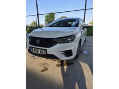 Sahibinden Honda City 1.5 i-VTEC Executive 2023 Model  32000 km Beyaz
