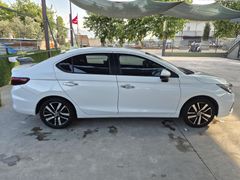 Sahibinden Honda City 1.5 i-VTEC Executive 2023 Model  32000 km Beyaz