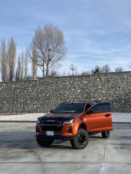 Sahibinden Isuzu D-Max 1.9 D 4x4 V-Cross 2020 Model